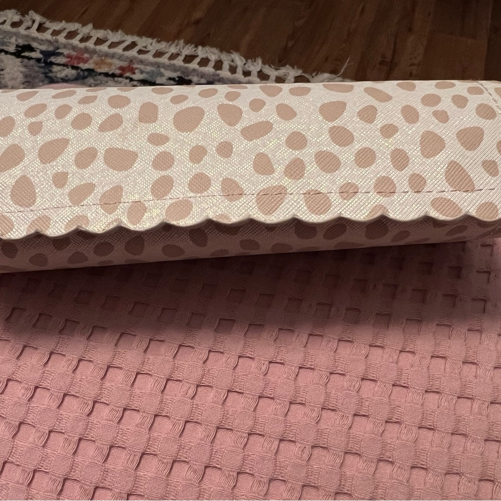Lauren Conrad Travel Jewelry Roll (Travel Jewelry case)